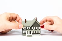 Divorce house