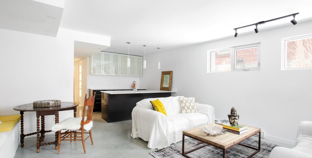 bright-white-basement-bachelor-apartment