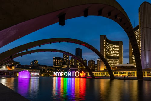 The Fight Against Zoning Laws + CMHC Says Vulnerability Risk Is 'High'