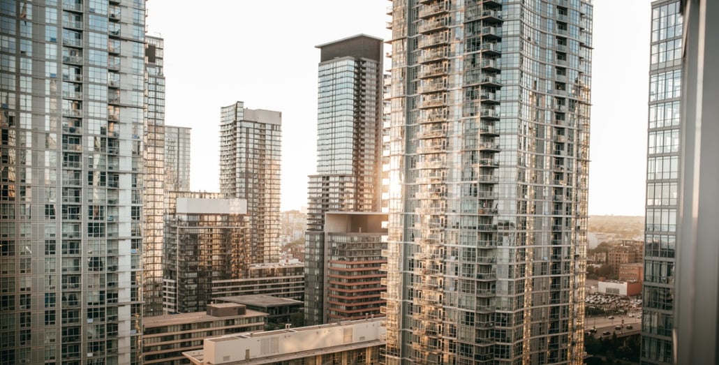 Downtown-torono-condos-in-sunset-light